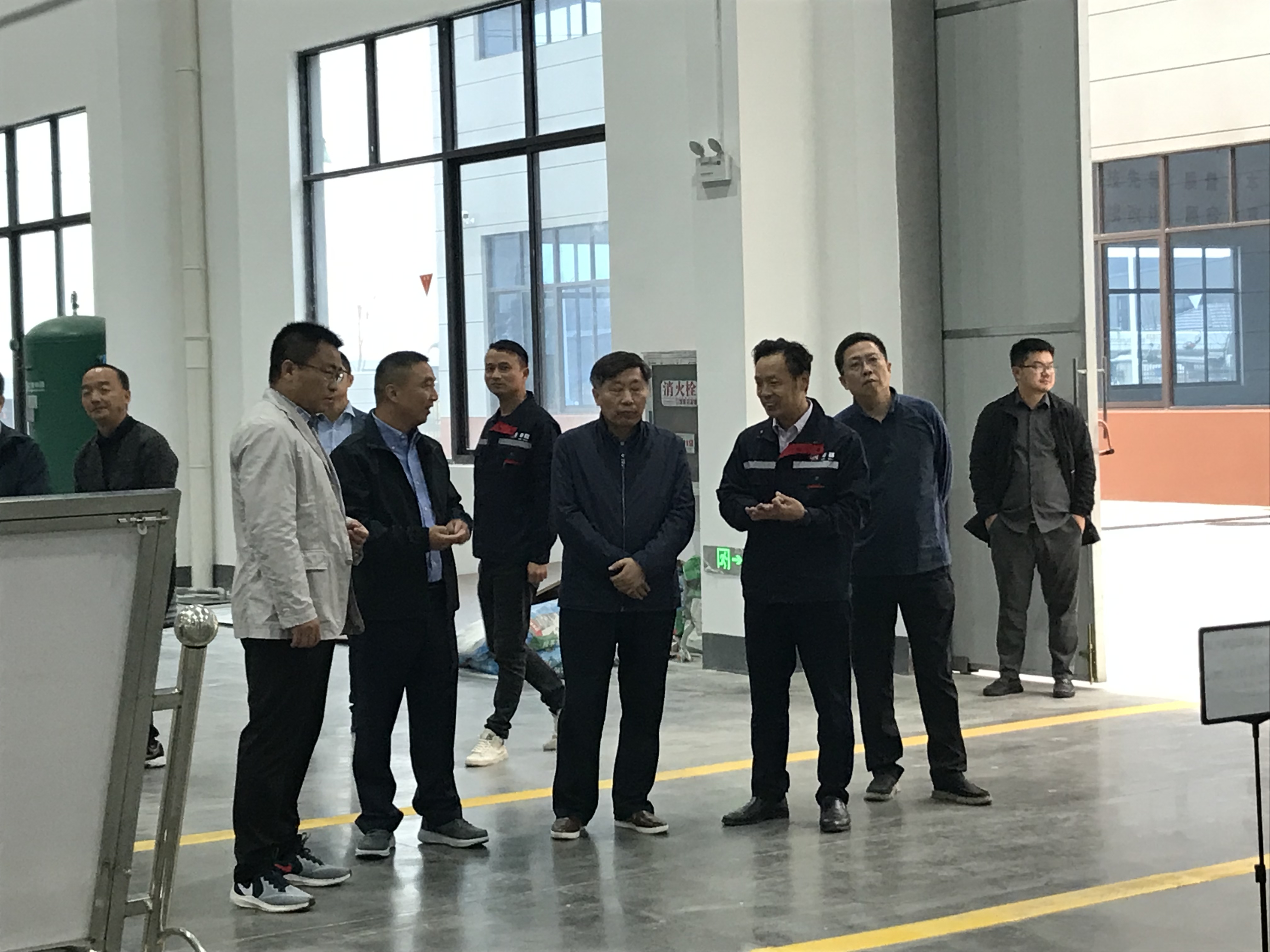 欢迎市领导莅临申容工厂